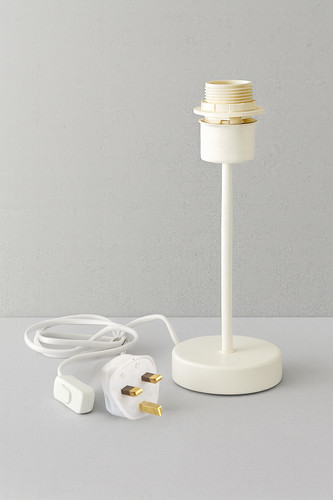 26cm tall white table - 26cm,