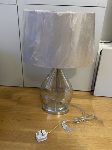 Bed side lamp never used - bed, no